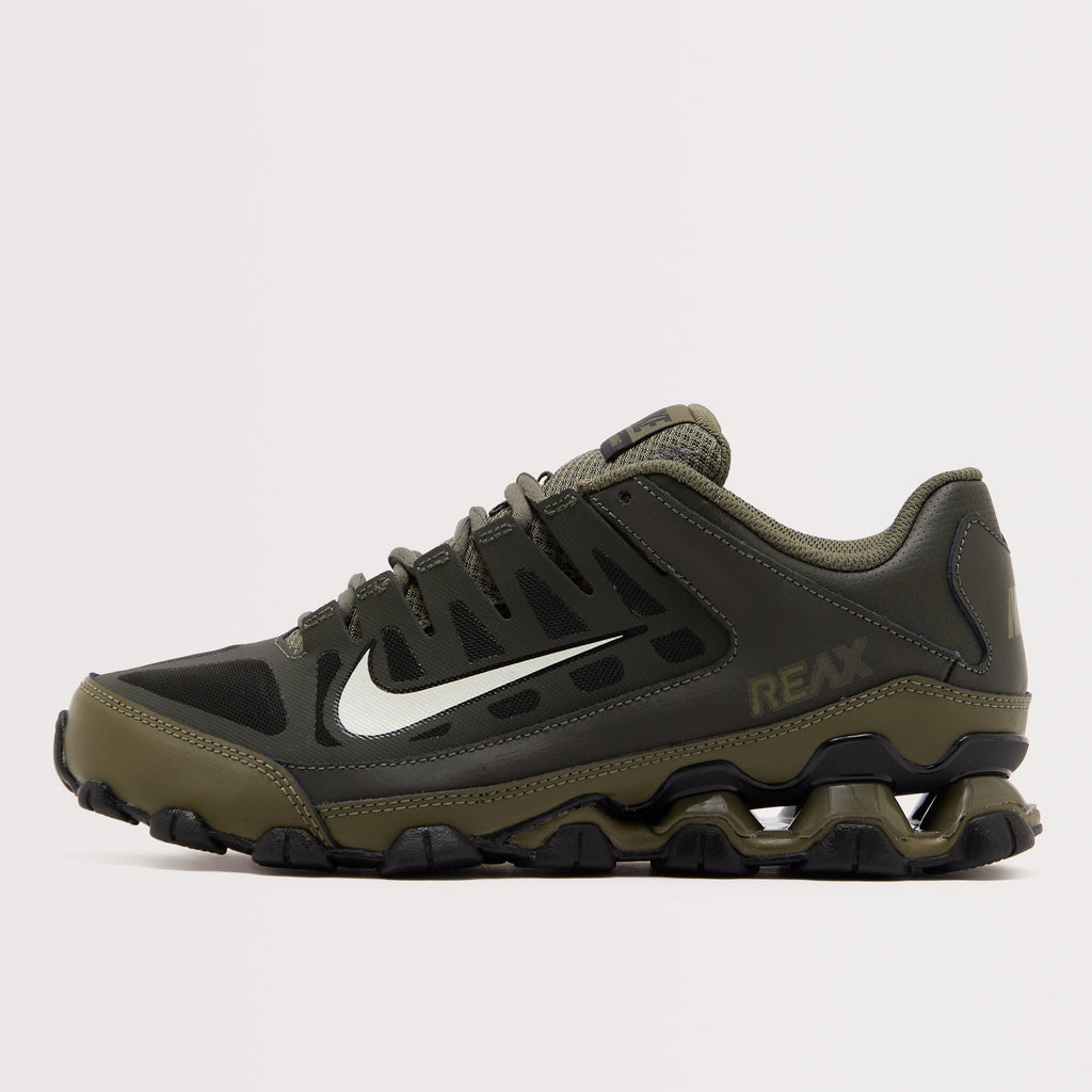 Men's Reax 8 TR Workout Shoes