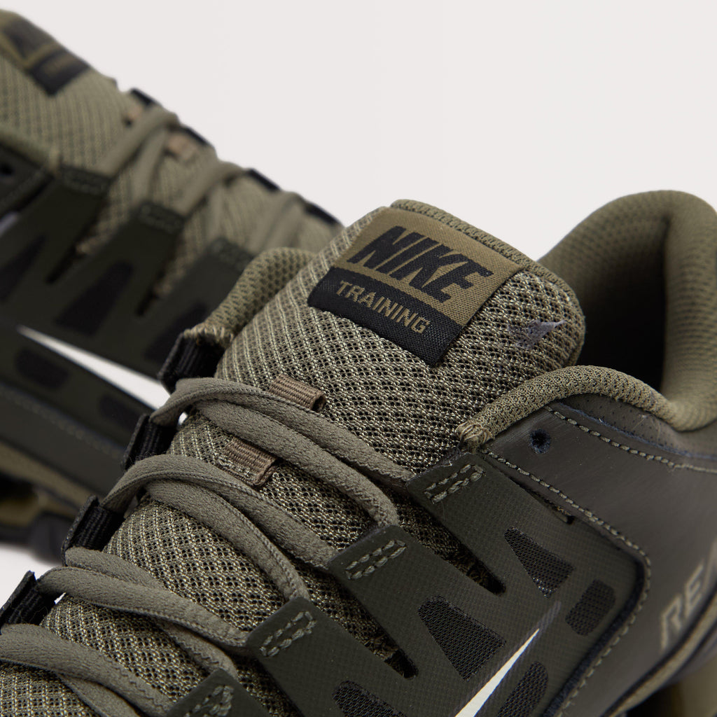 Men's Reax 8 TR Workout Shoes