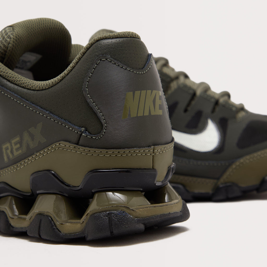 Men's Reax 8 TR Workout Shoes