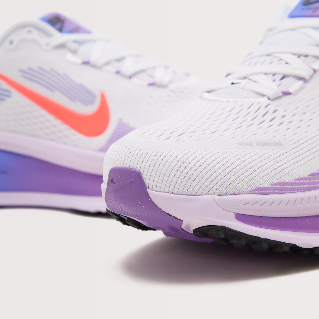 Women’s Vomero 18 Road Running Shoes