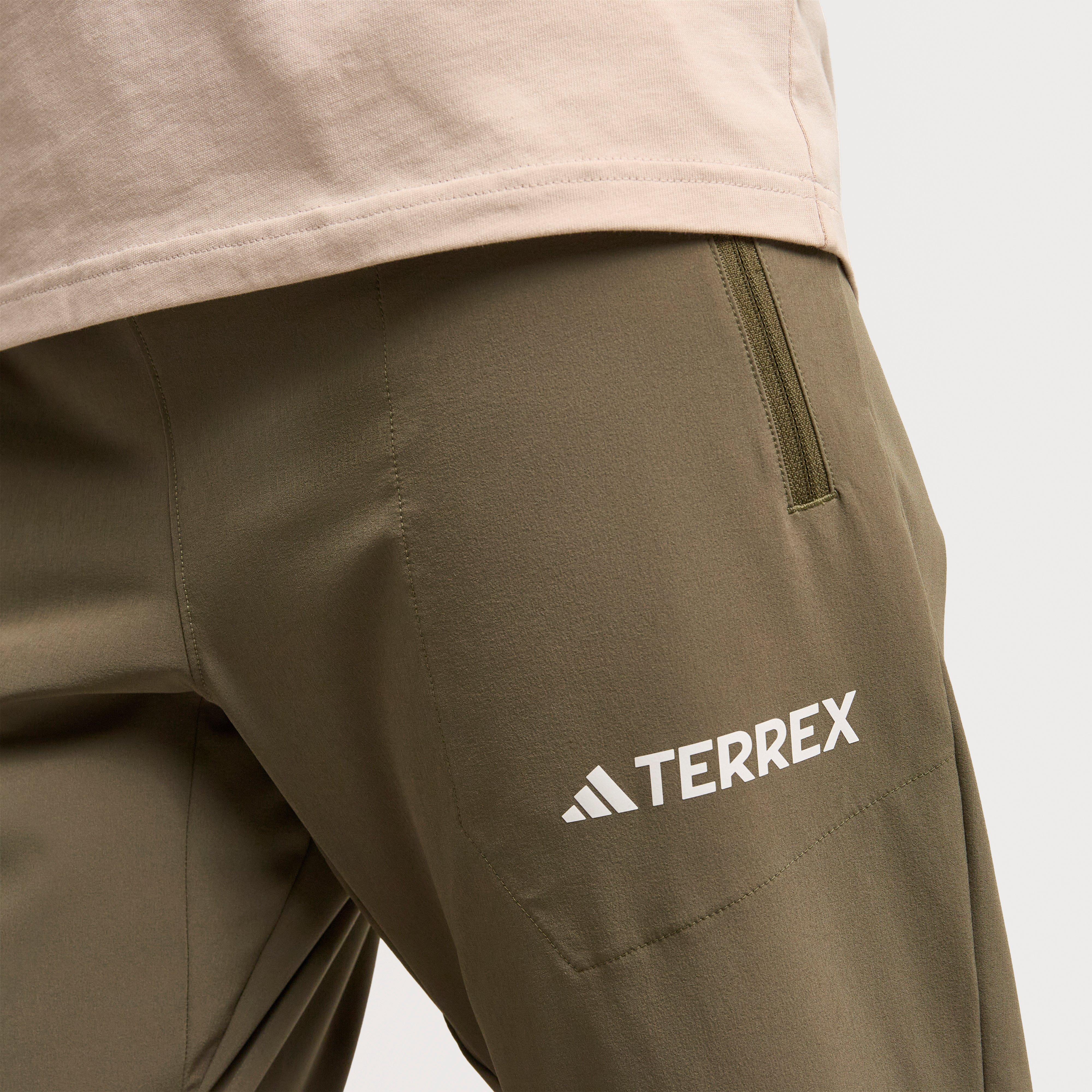 Women’s Multi Essentials Stretch Pants