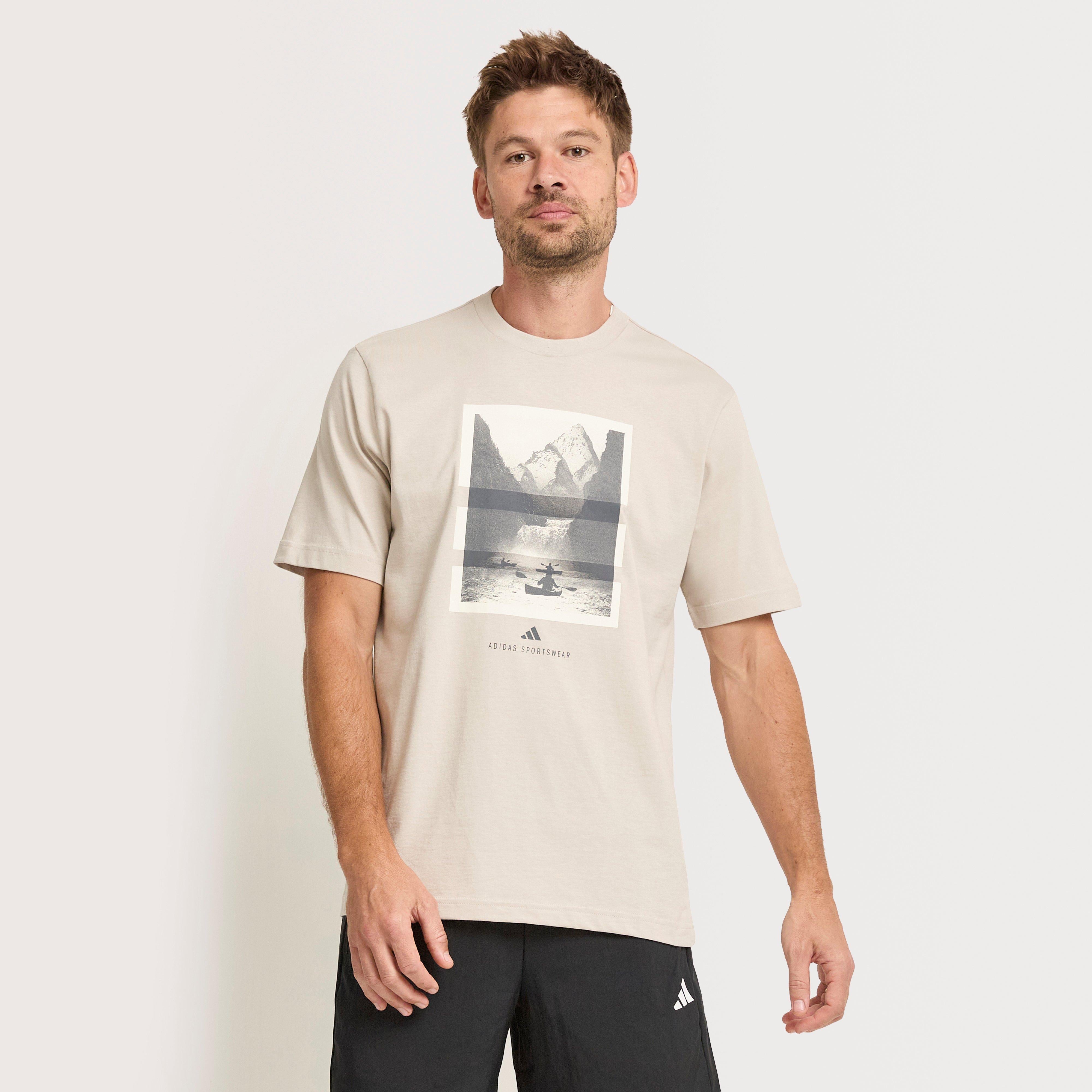 Men’s Outdoor Kayaking Graphic Tee
