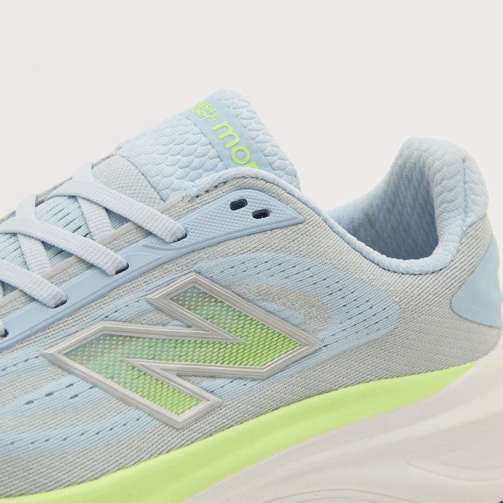 Women’s Fresh Foam X More V6 Running Shoe