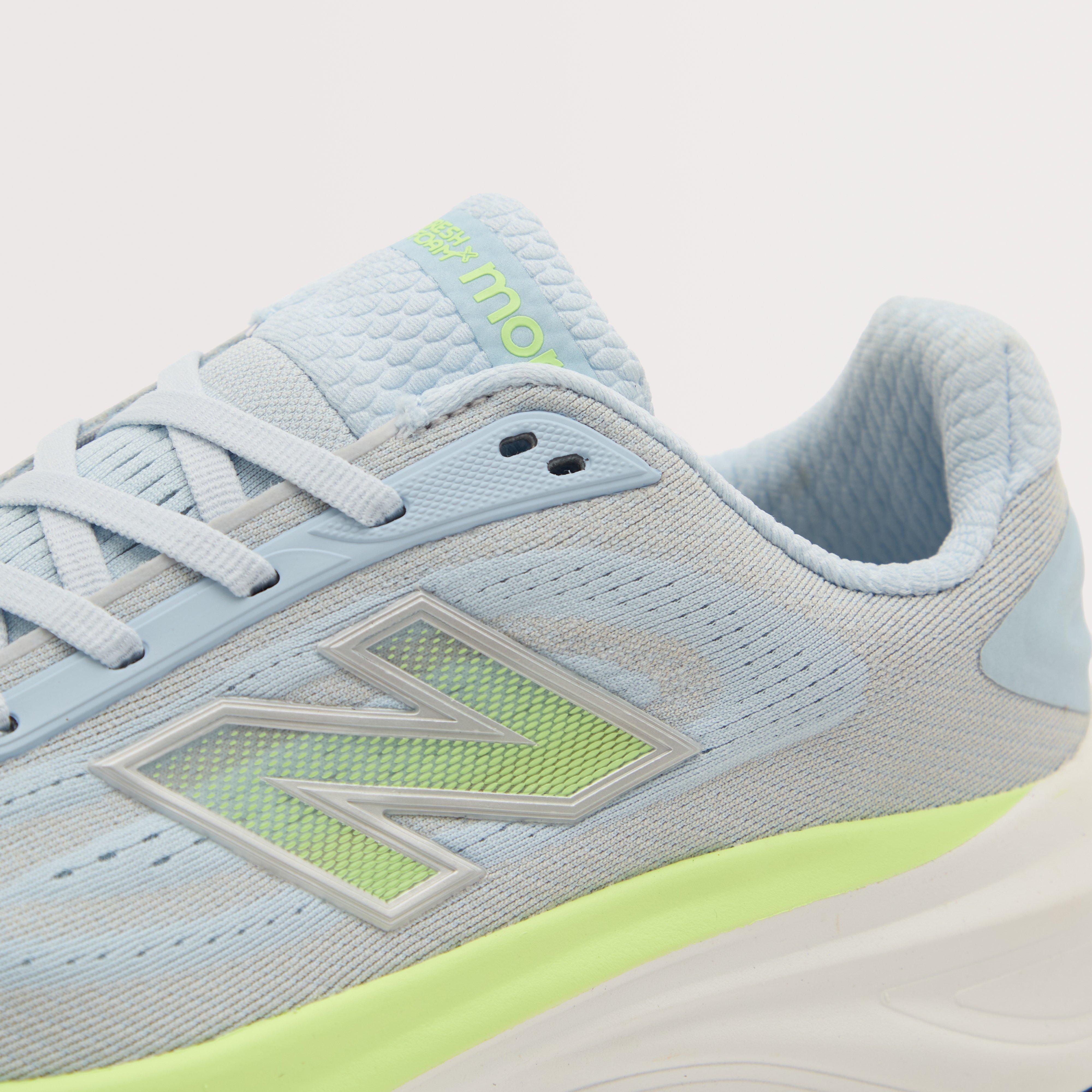 Women’s Fresh Foam X More V6 Running Shoe