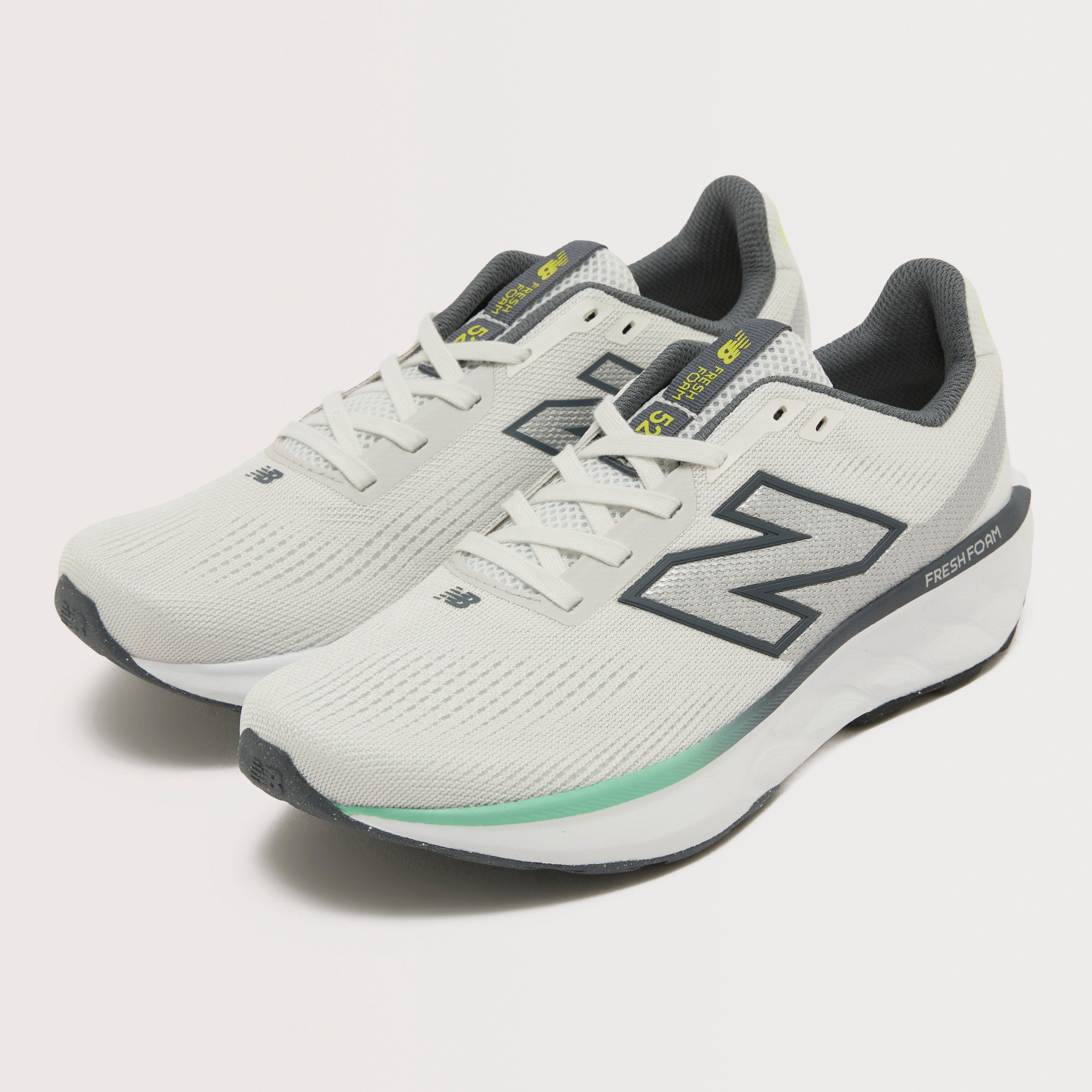 Women's Fresh Foam 520 V9 Running Shoes