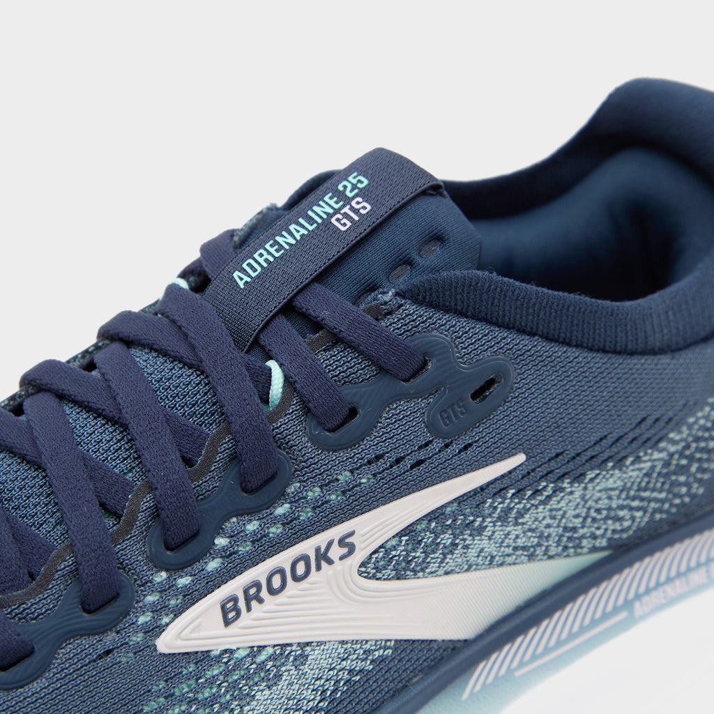 Women’s Adrenaline GTS 25 Running Shoes