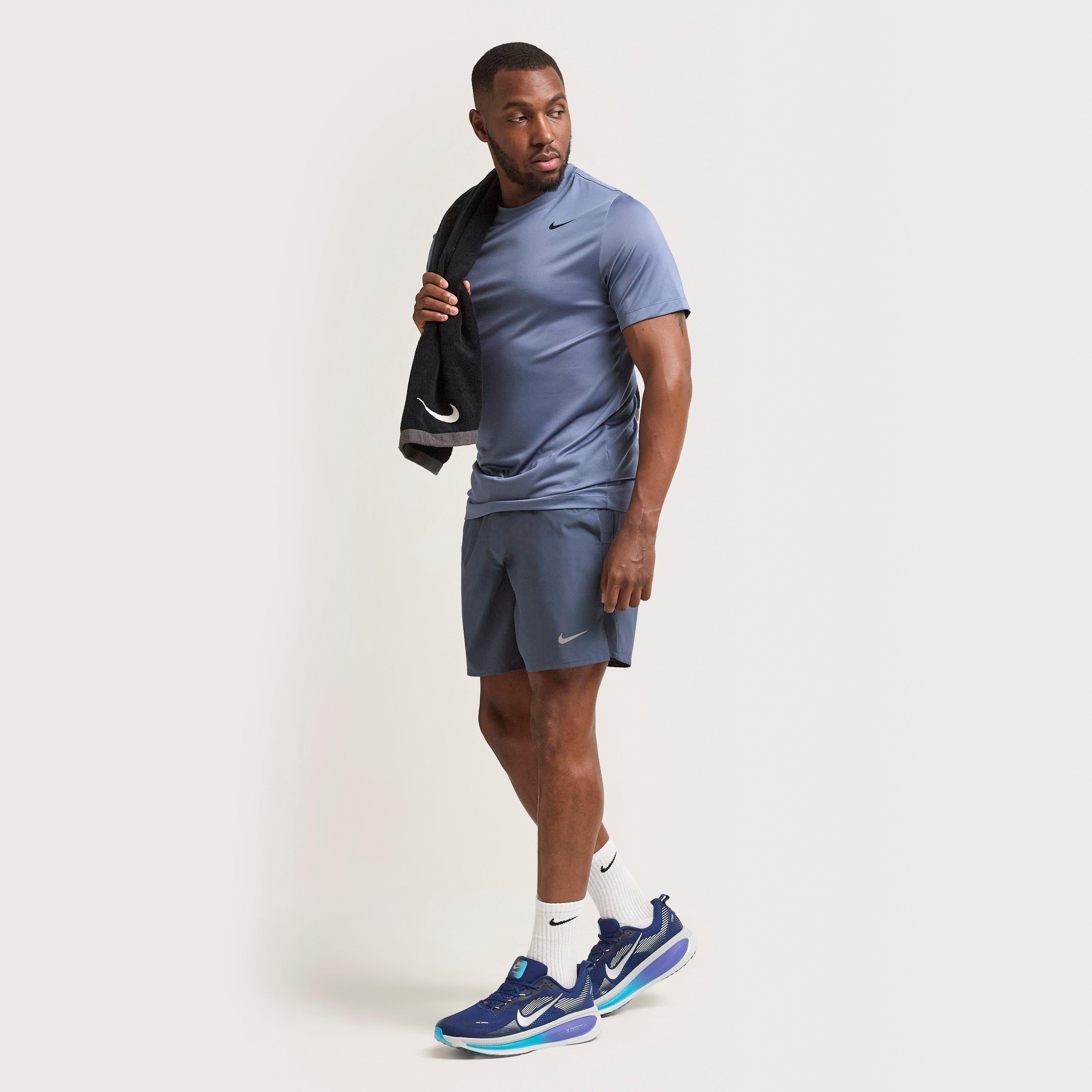 Men's Dri-FIT Legend T-Shirt