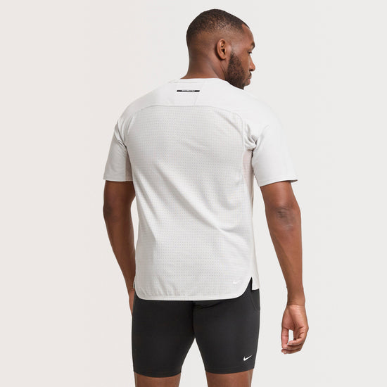 Men’s Trail Solar Chase Dri-FIT ADV T-Shirt