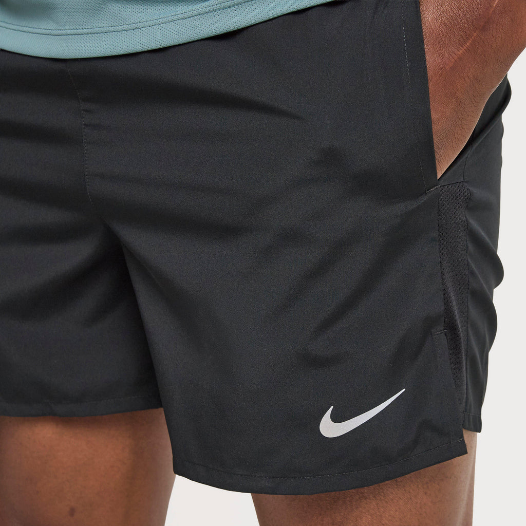 Men's Dri-FIT Challenger 5" Brief-Lined Versatile Shorts