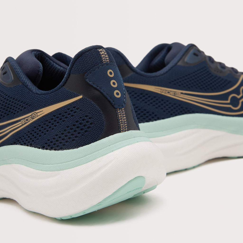 Women's Ride 19 Running Shoe