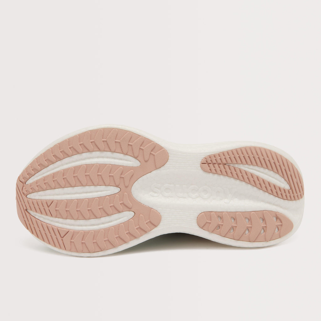 Women’s Triumph 23 Running Shoe