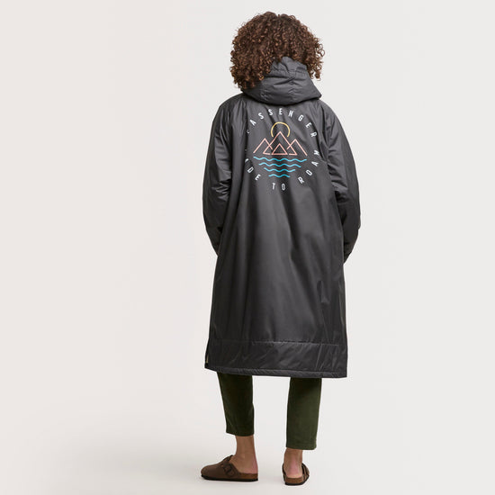 Women’s Escapism Sherpa Lined Changing Robe
