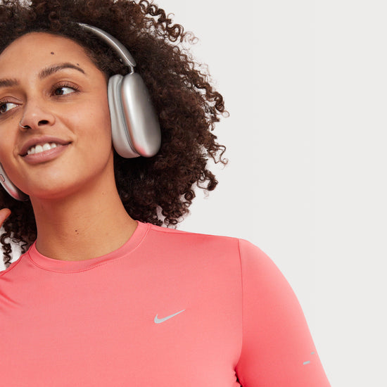 Women's Swift Dri-FIT UV Long-Sleeve Crew-Neck Running Top