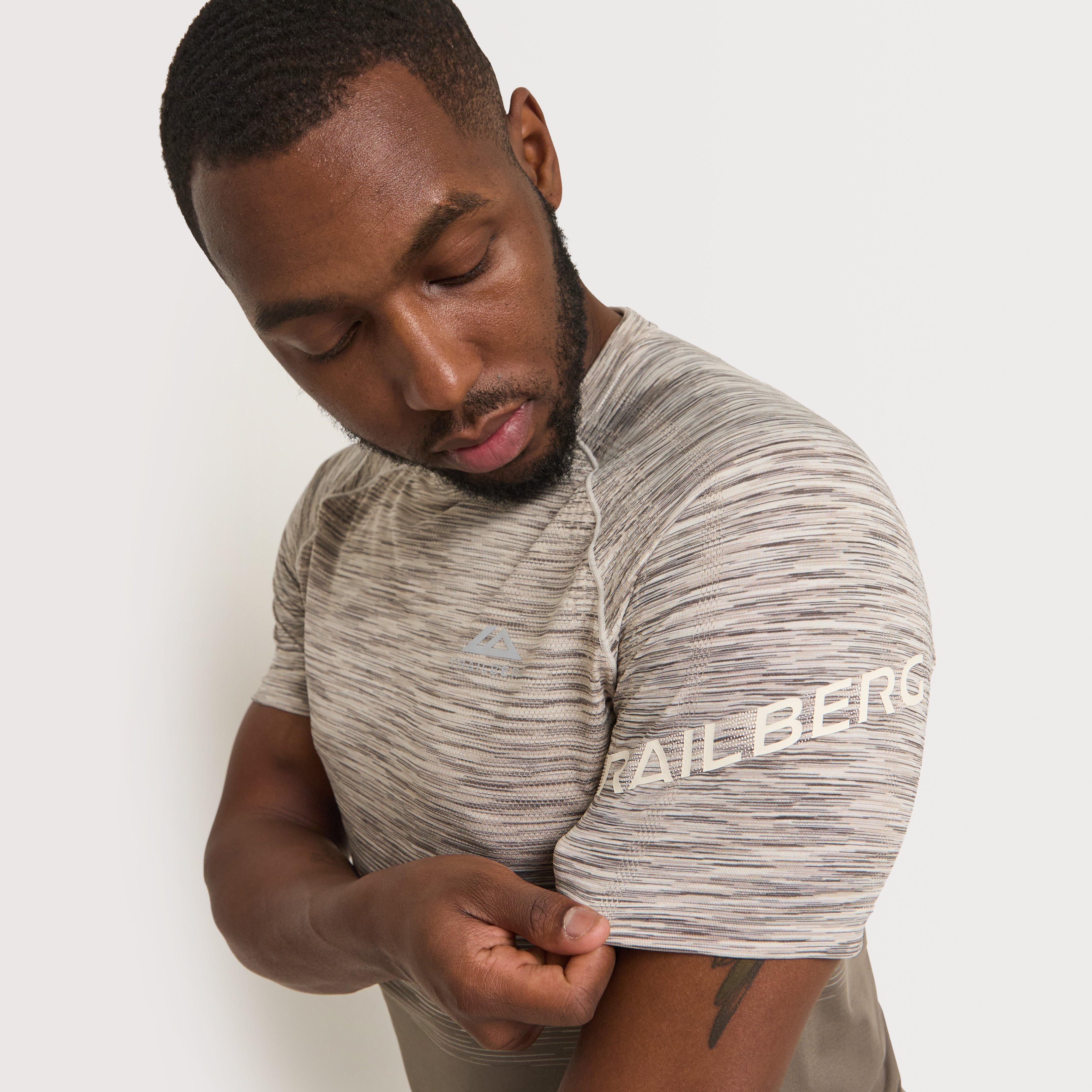 Men’s Arc Seamless Tee