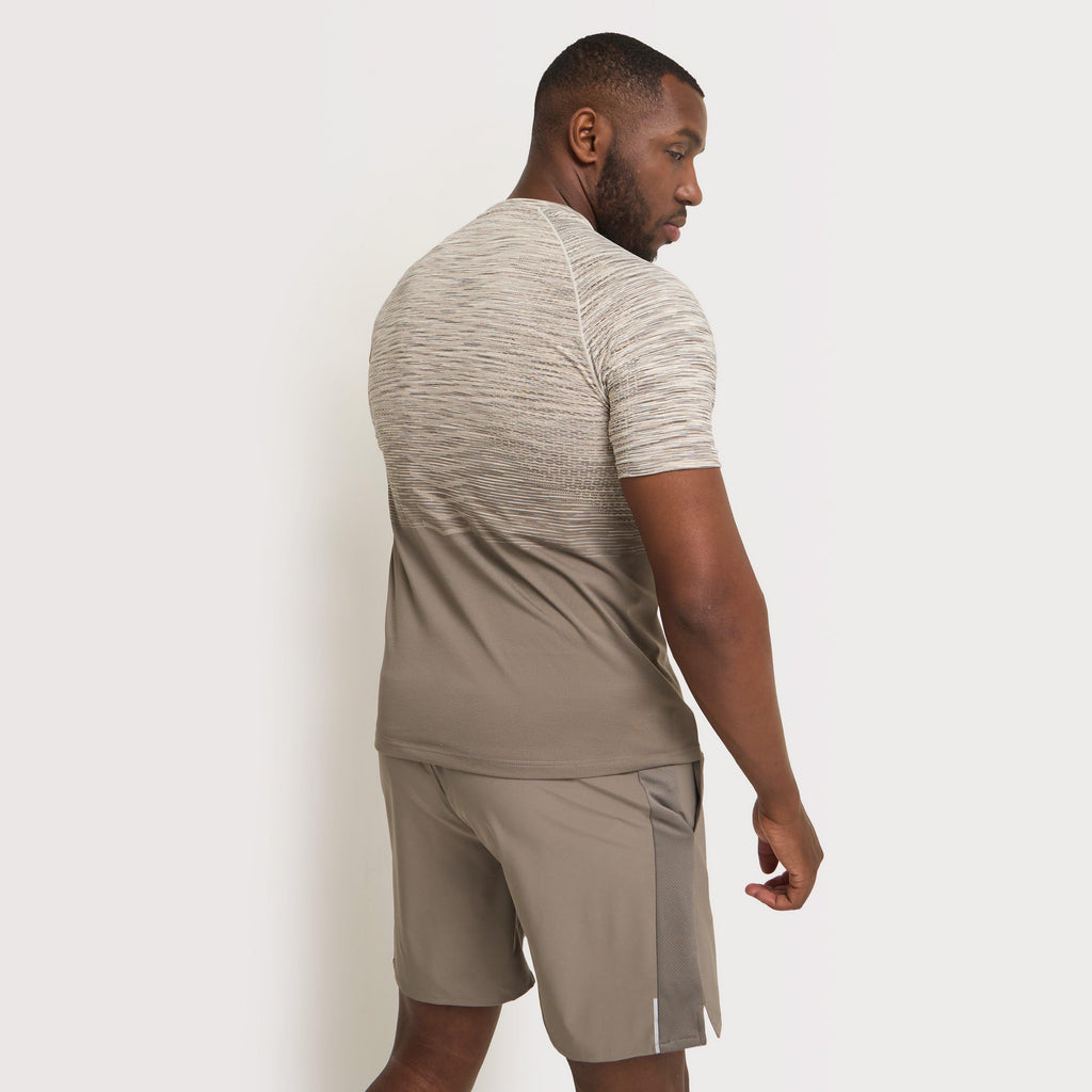 Men’s Arc Seamless Tee