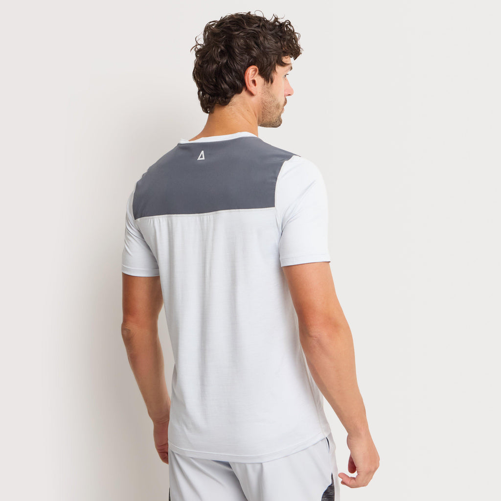 Men’s Move Tech Tee