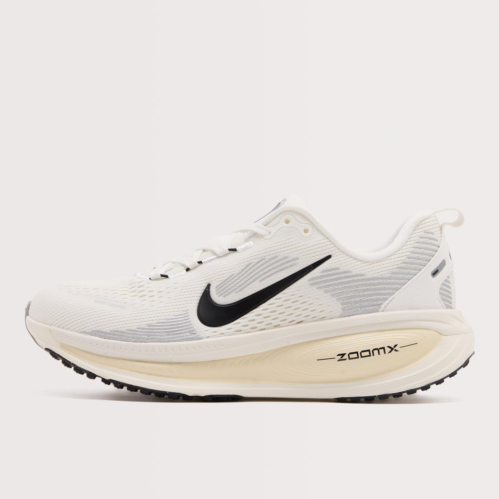 Women’s Vomero 18 Road Running Shoes