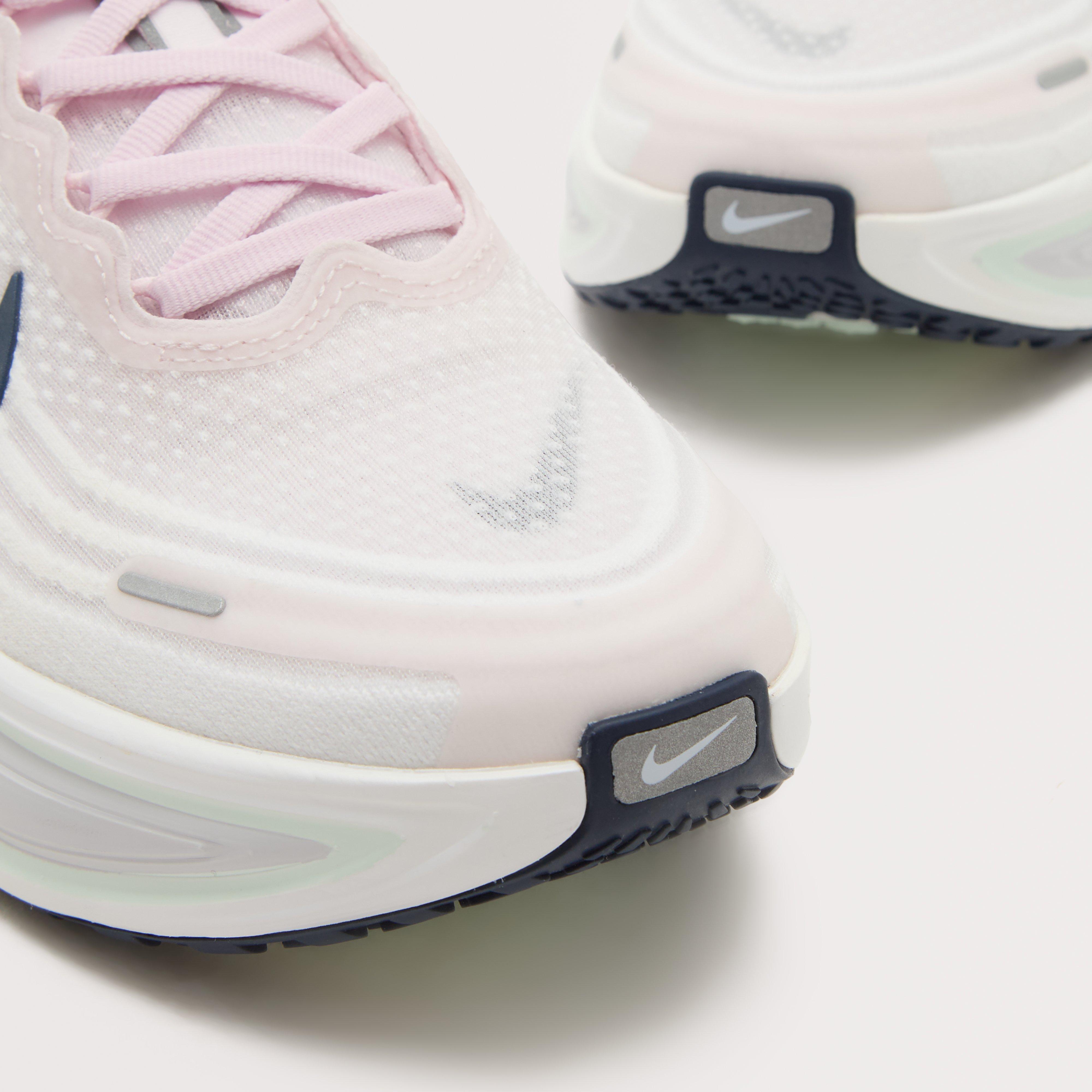 Women’s Vomero Plus Road Running Shoe