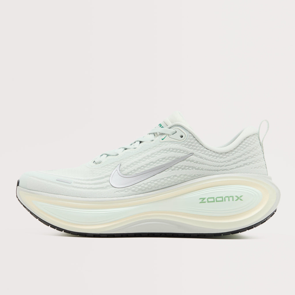 Women’s Vomero Plus Road Running Shoe