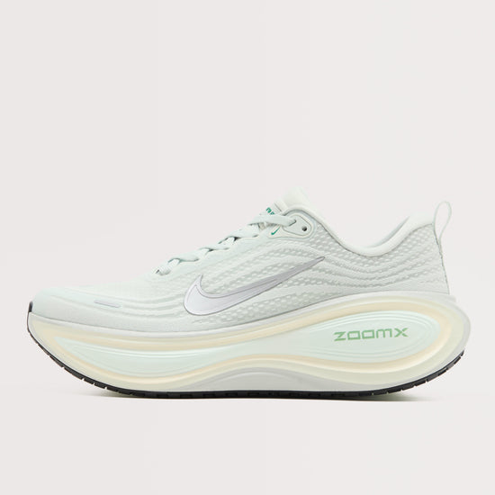 Women’s Vomero Plus Road Running Shoe