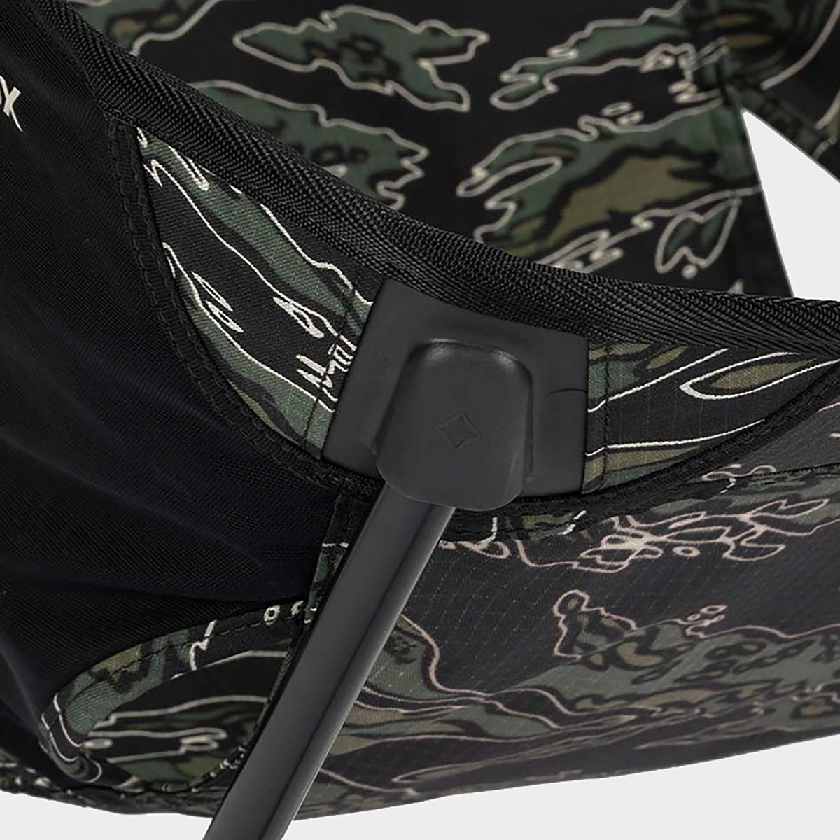 Chair One High-Back (re)