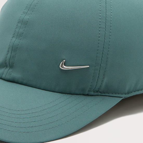 Kids' Dri-FIT Club Metal Swoosh Cap