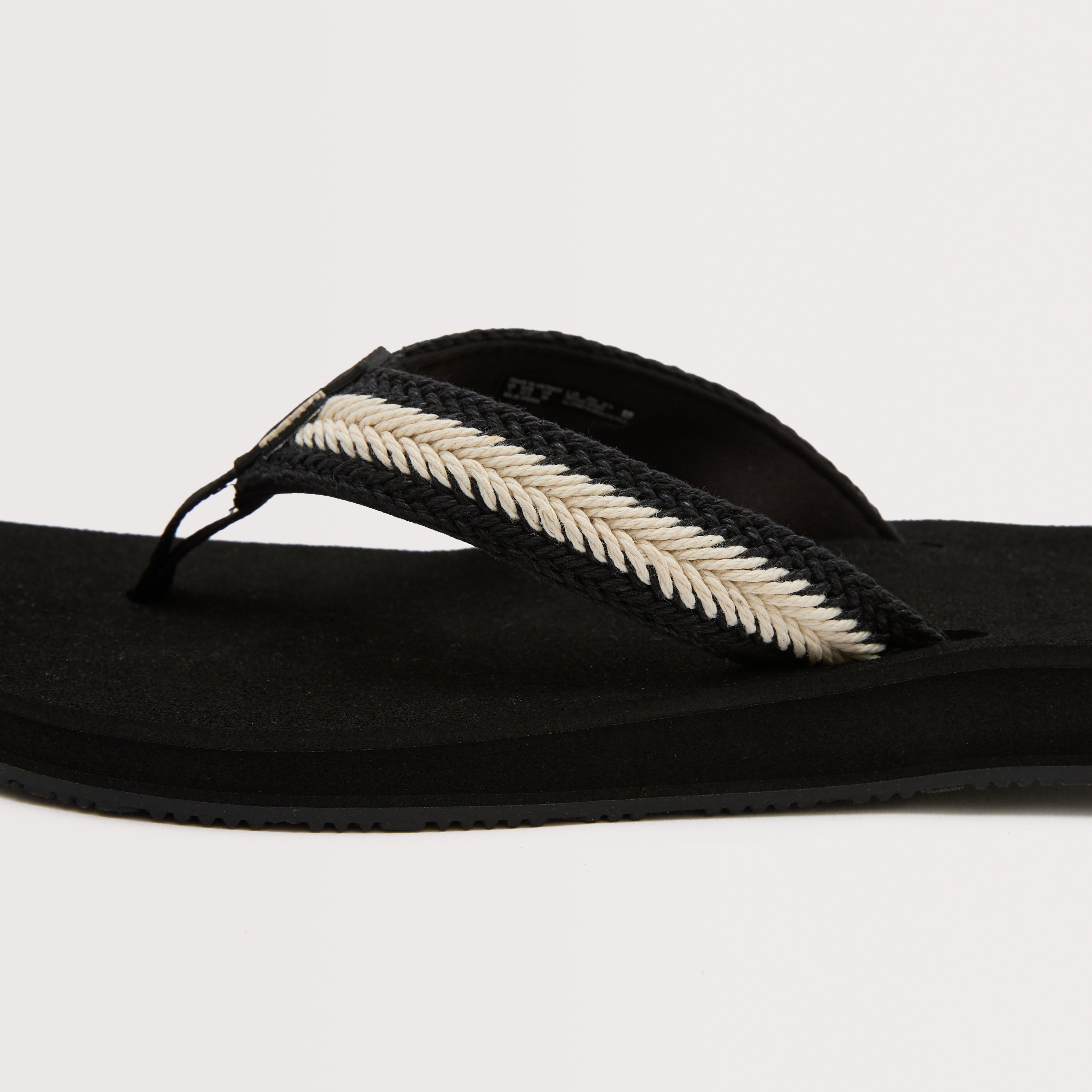 Women's Baja Maria Flip Flops Black Vintage