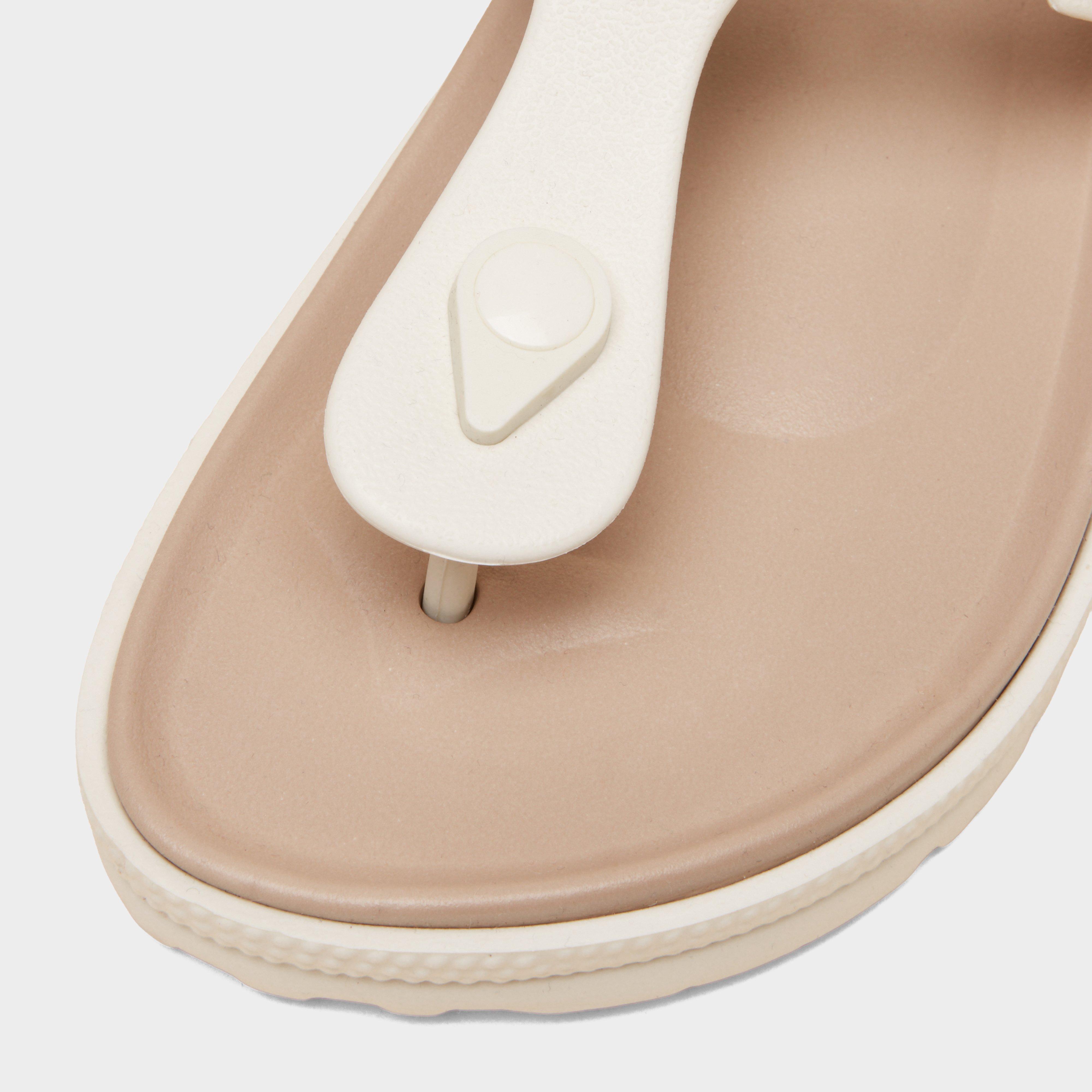 Women’s Soleil White Buckle Flip Flop