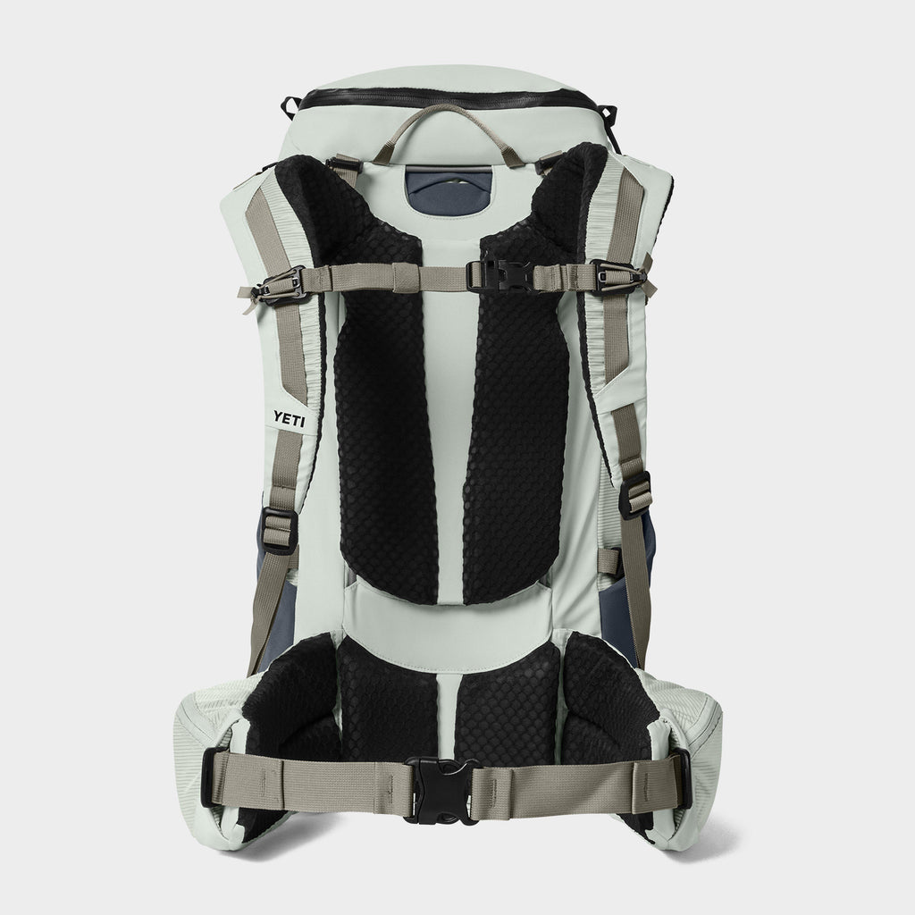 Men's Skala™ 40L Hiking Pack