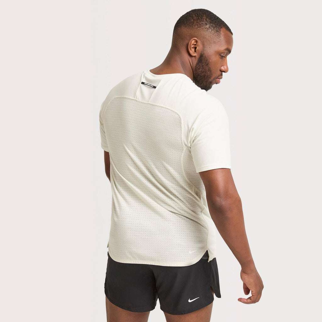 Men’s ACG Solar Chase Dri-FIT ADV Short Sleeve T-Shirt
