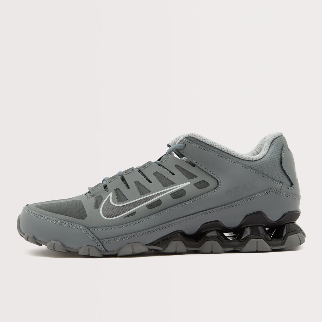 Men's Reax 8 TR Workout Shoes
