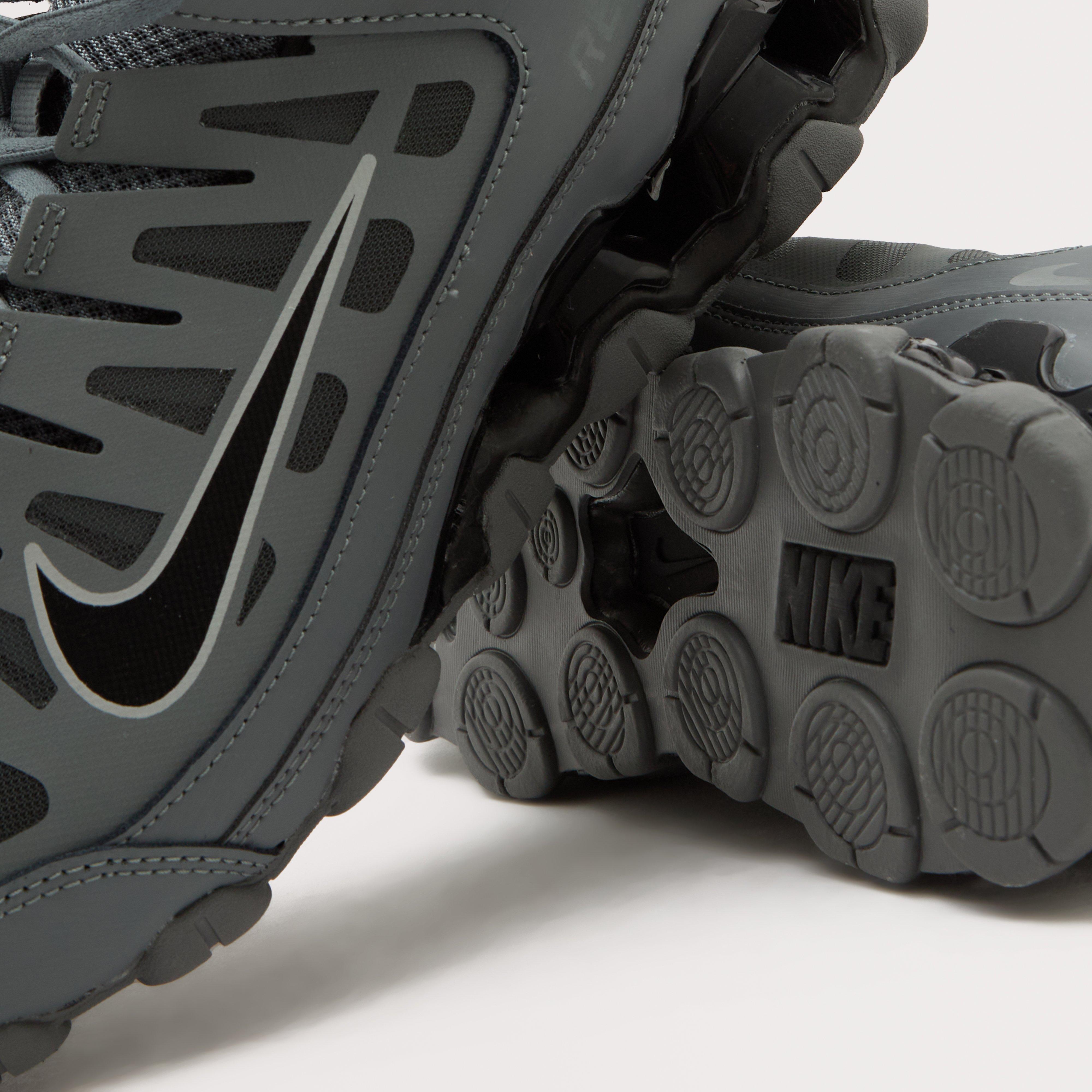Men's Reax 8 TR Workout Shoes