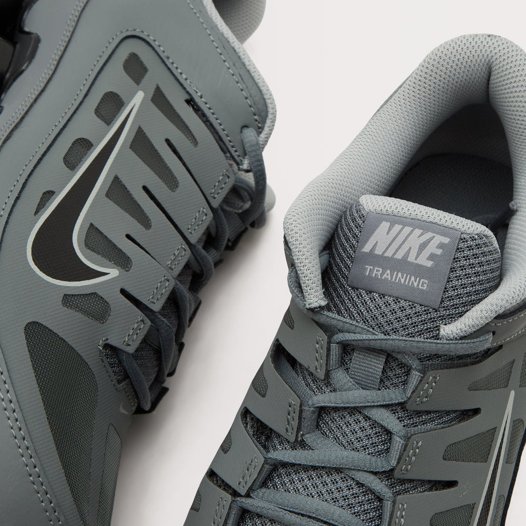 Men's Reax 8 TR Workout Shoes