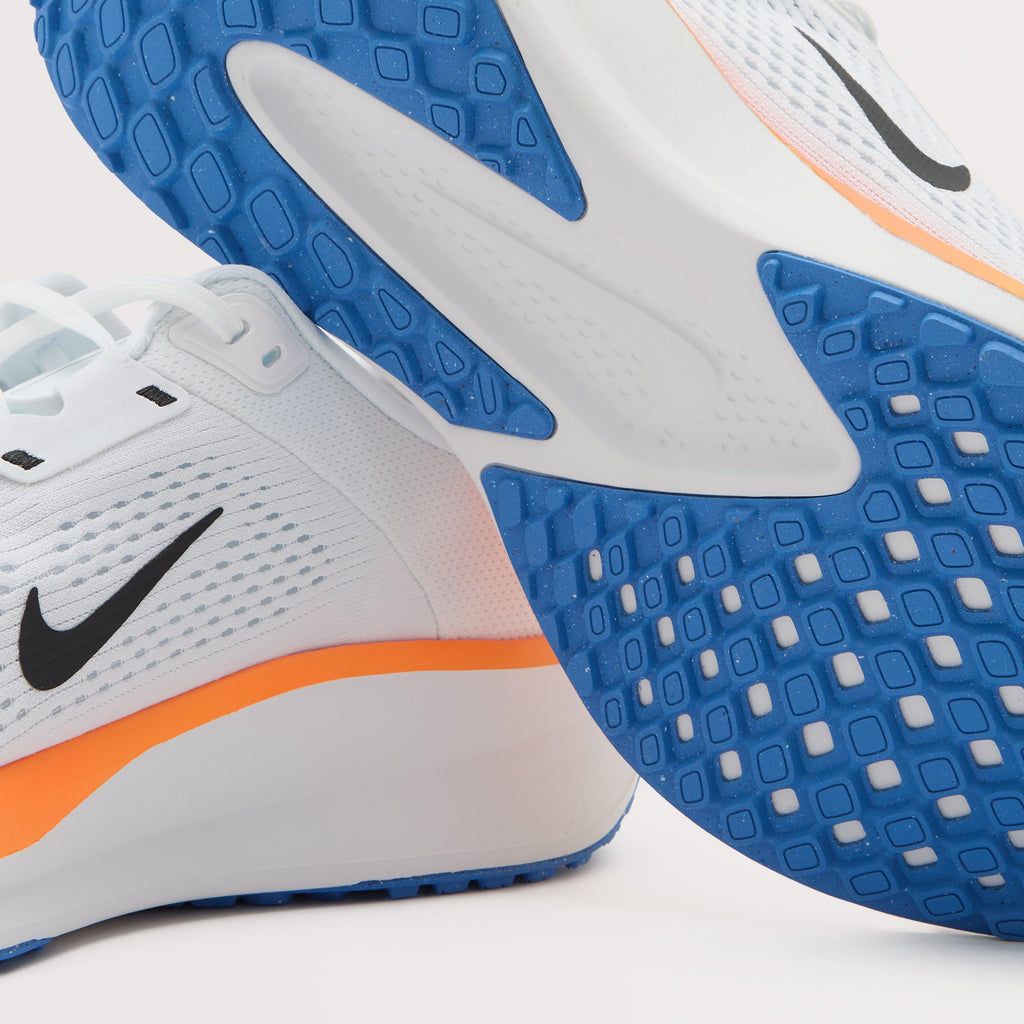 Men’s Quest 6 Road Running Shoe