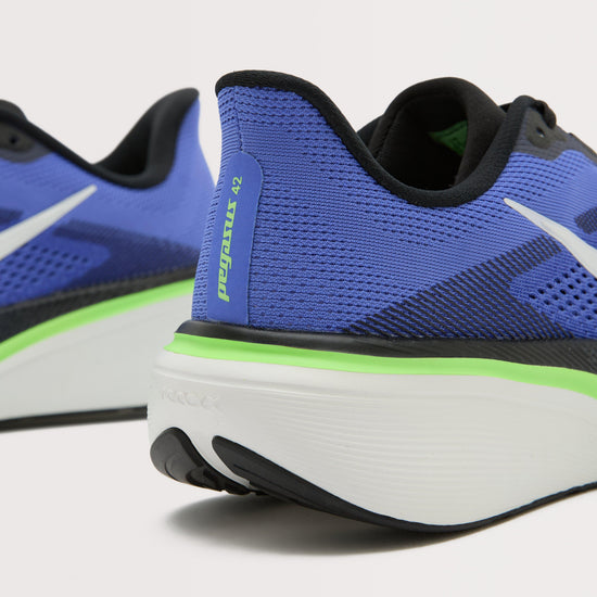 Men’s Pegasus 42 Performance Running Shoes