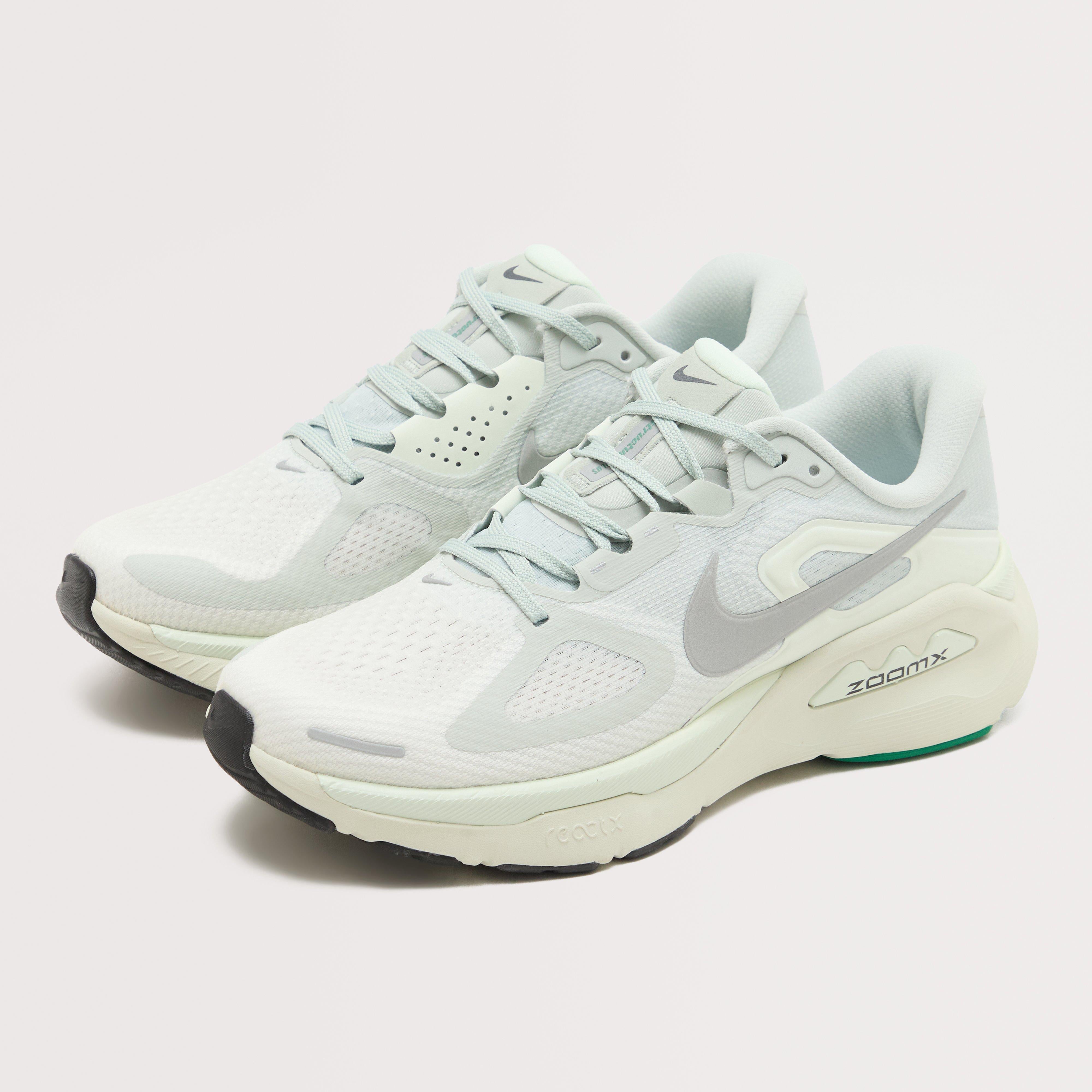 Women’s Structure Plus Running Shoes