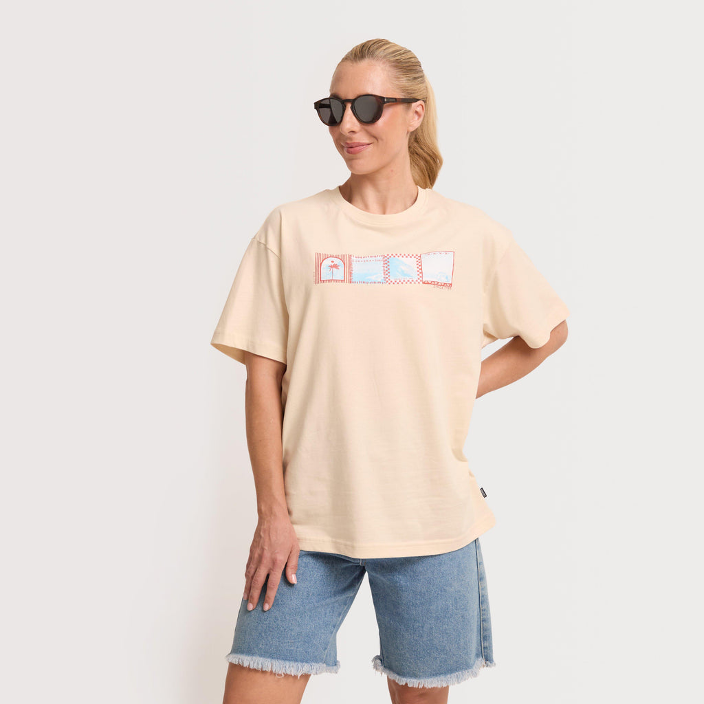 Women's Waves For Days Tee