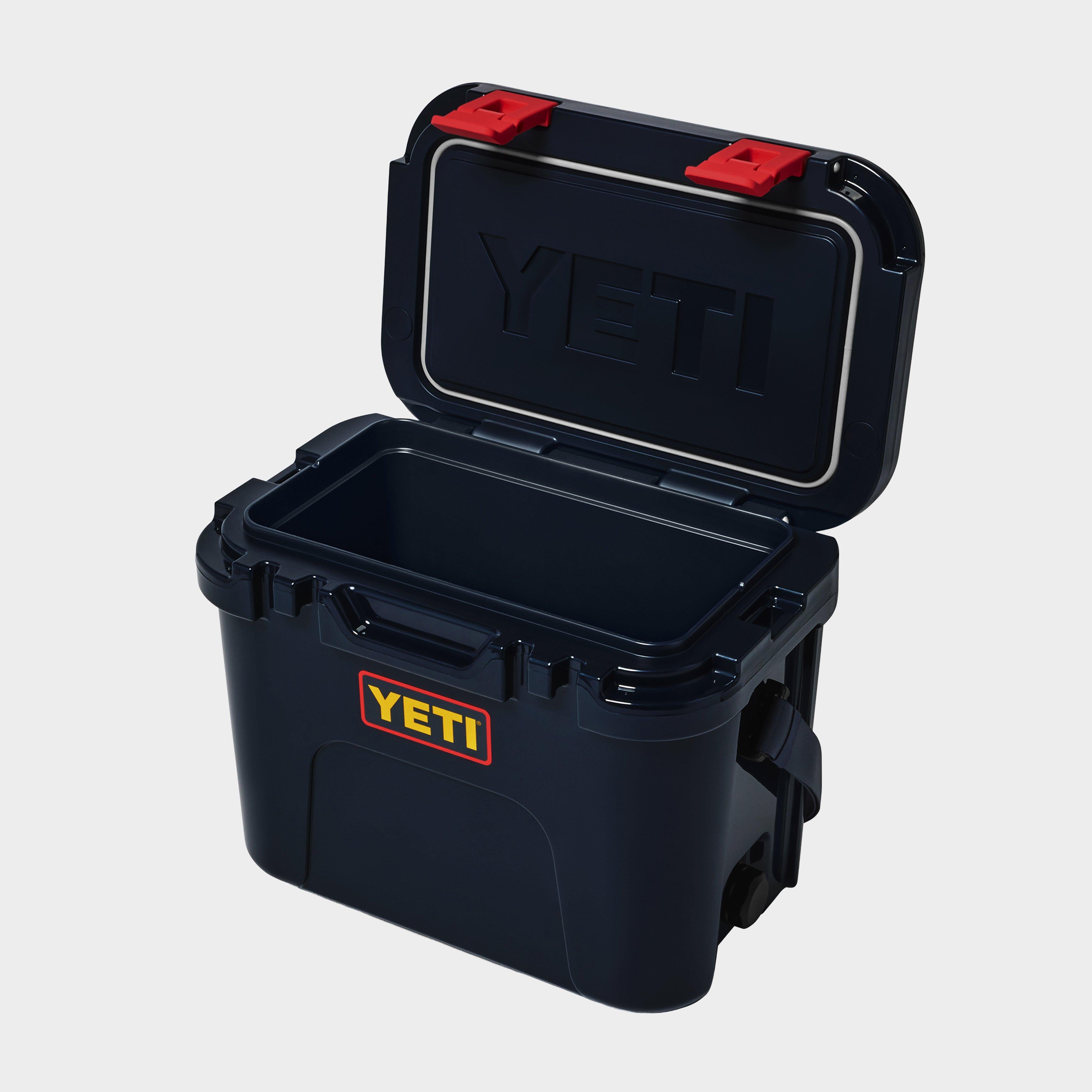 Red Bull Racing Roadie® 15 Cool Box