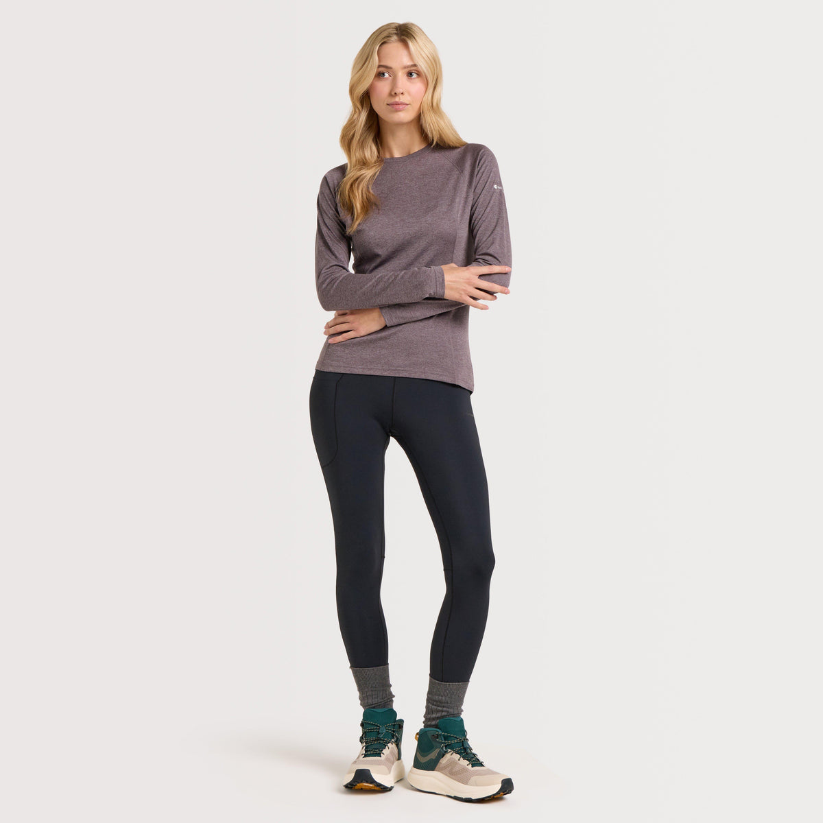 Women's Dart Long Sleeve Shirt