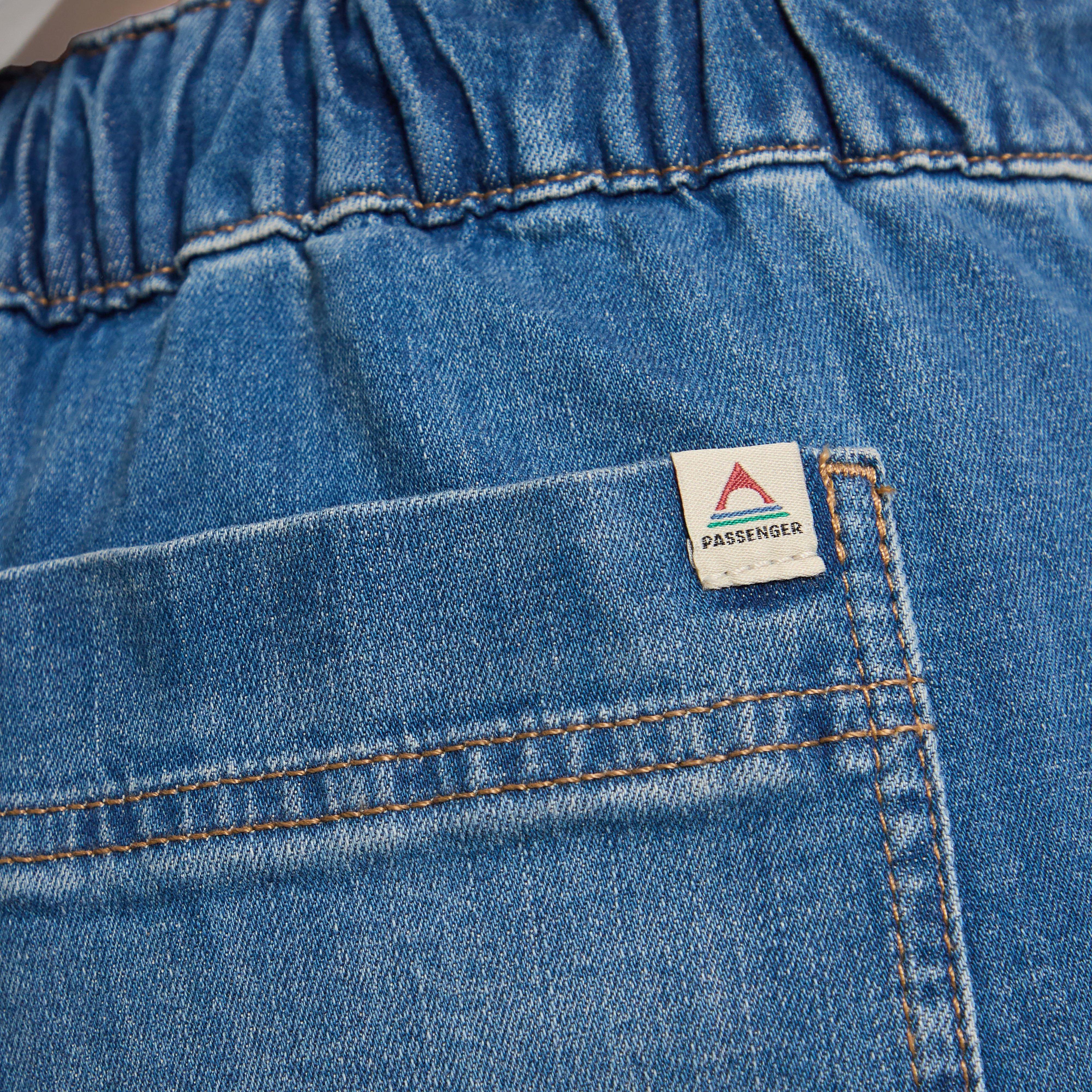 Women’s Carriso Denim Shorts
