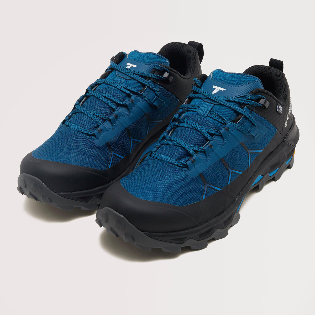 Men’s Peakfreak™ Titanium™ OutDry™ Walking Shoe