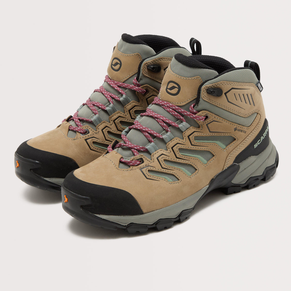 Women’s Moraine Mid GTX Walking Boots