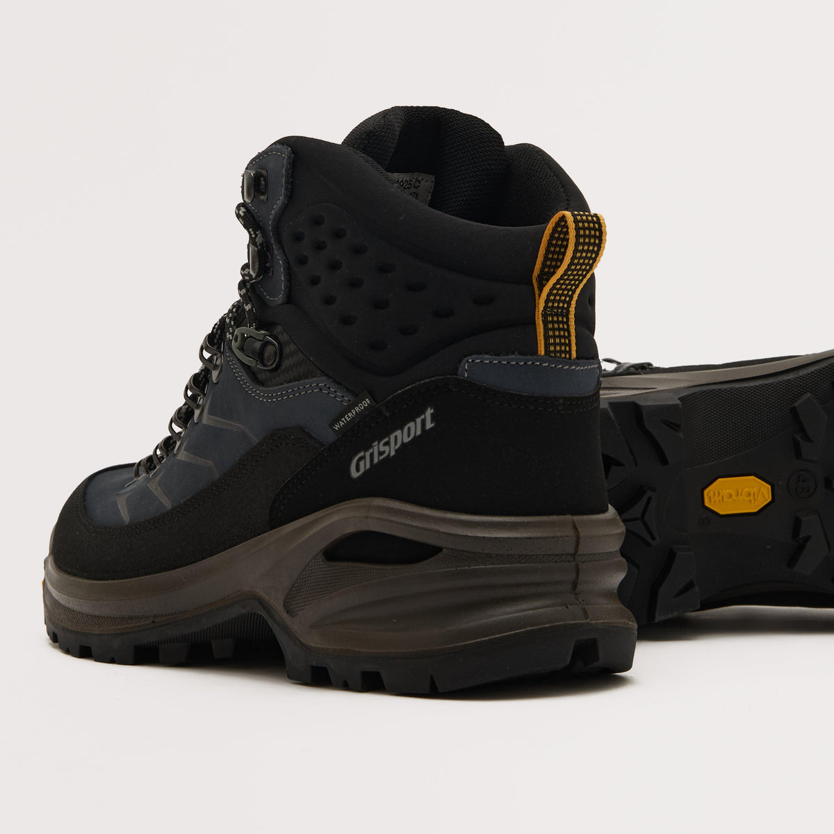 Men's Derwent Hiking Boots