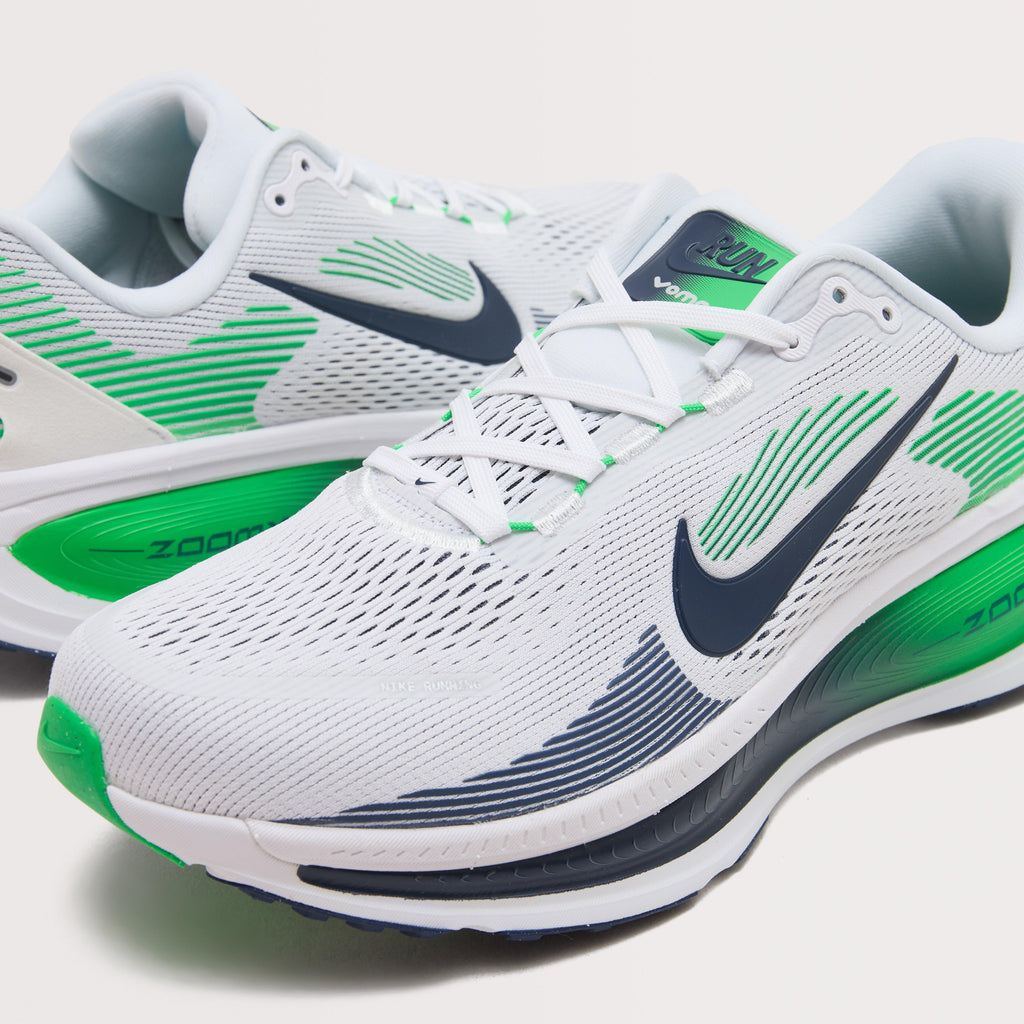 Men’s Vomero 18 Running Shoes