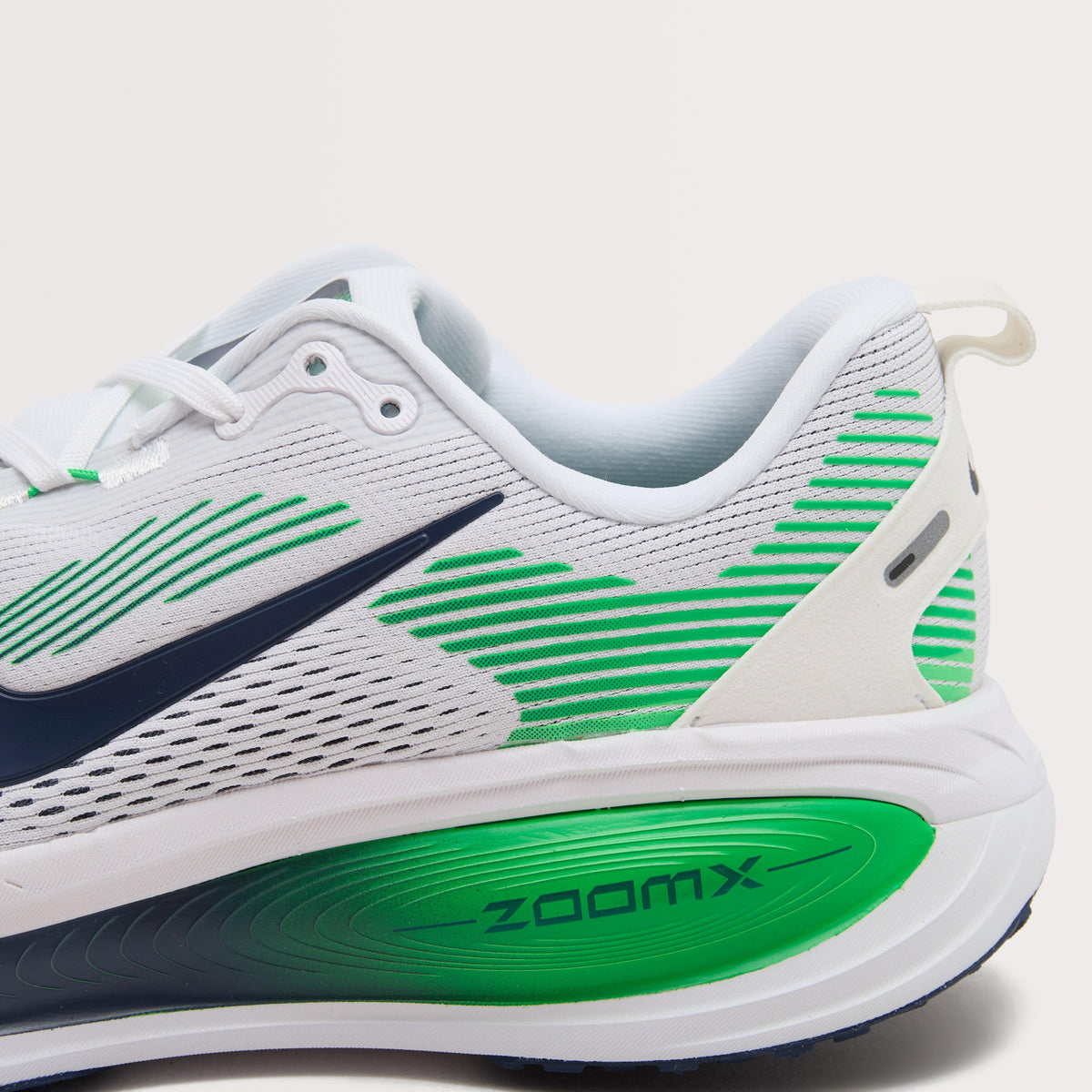 Men’s Vomero 18 Running Shoes