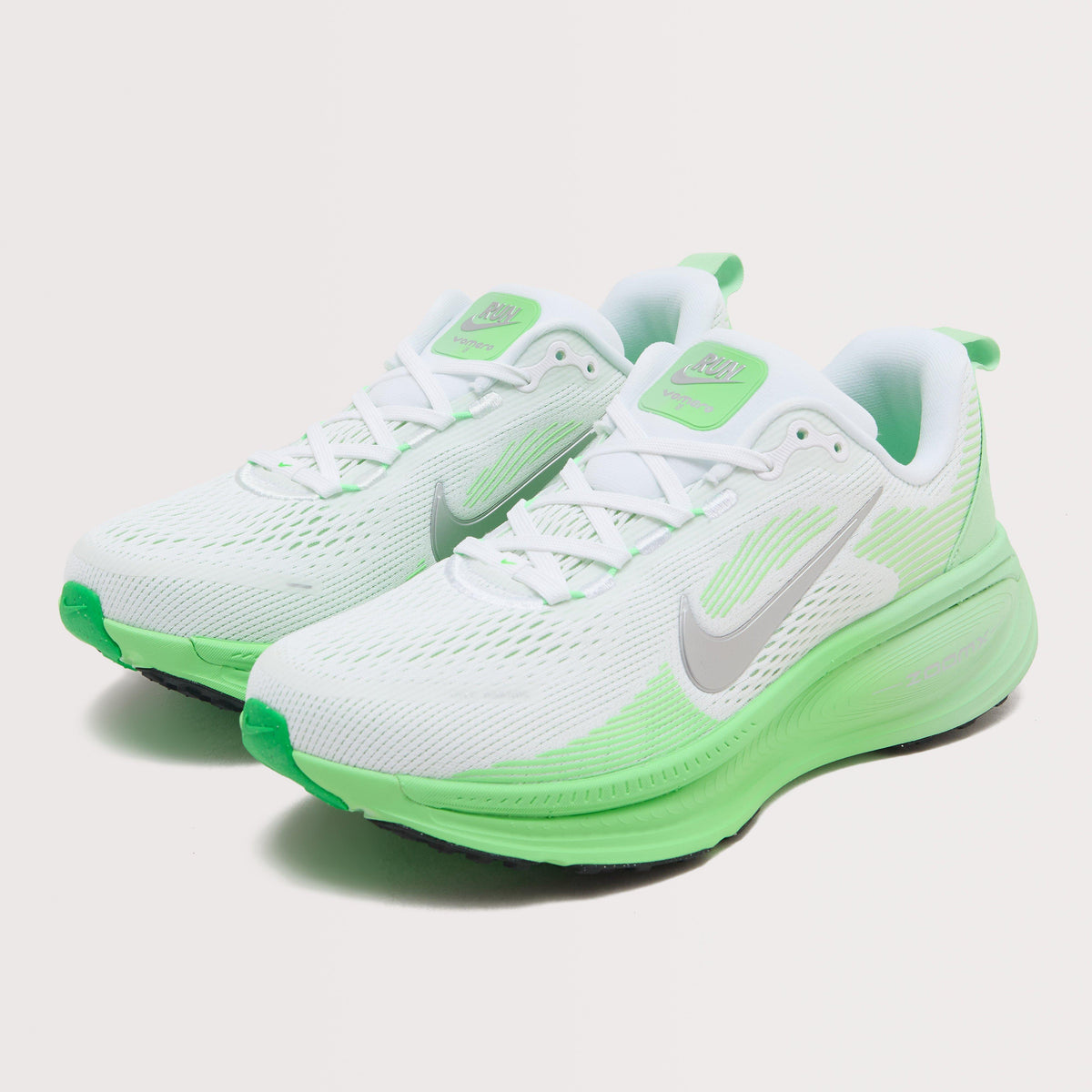 Women’s Vomero 18 Running Shoes