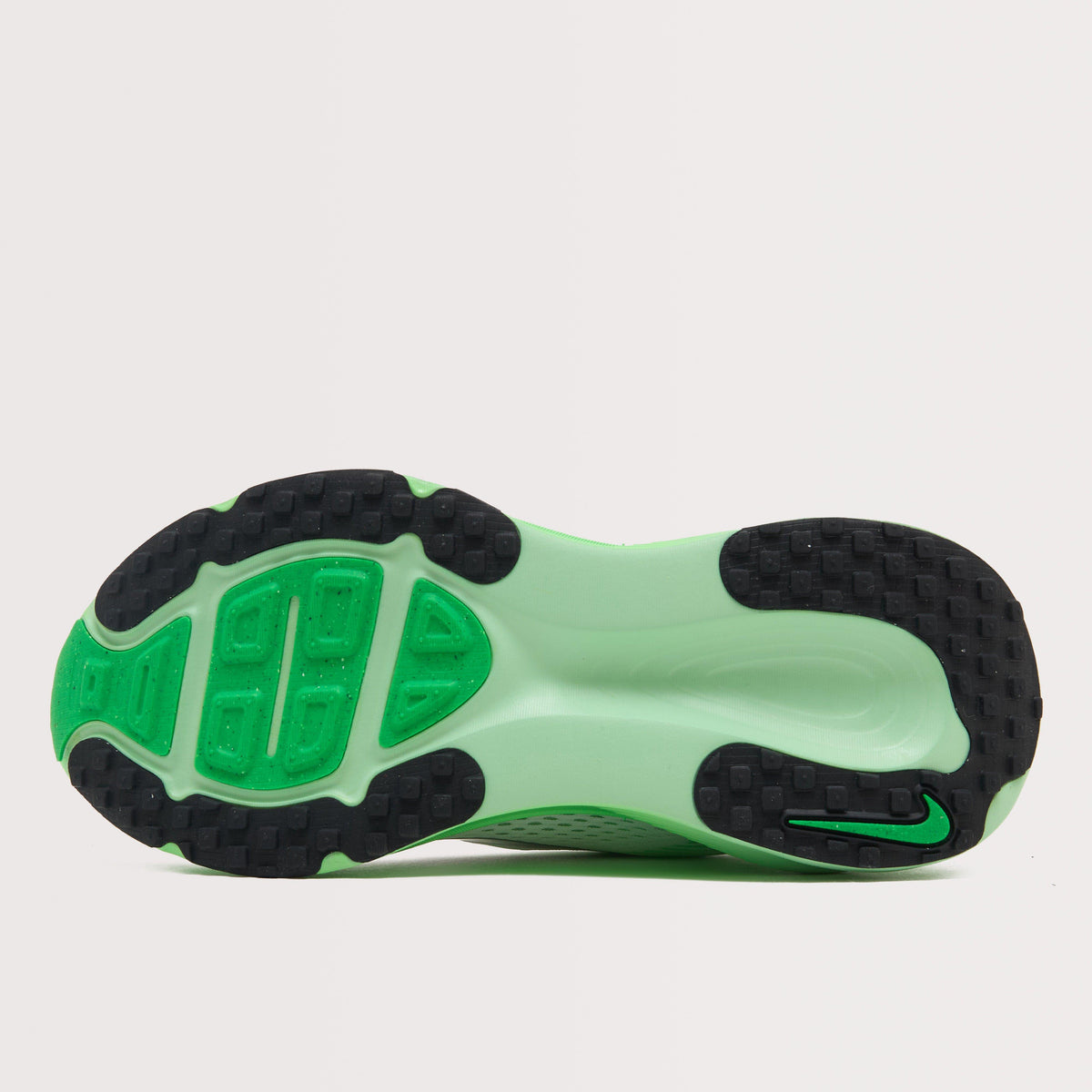 Women’s Vomero 18 Running Shoes