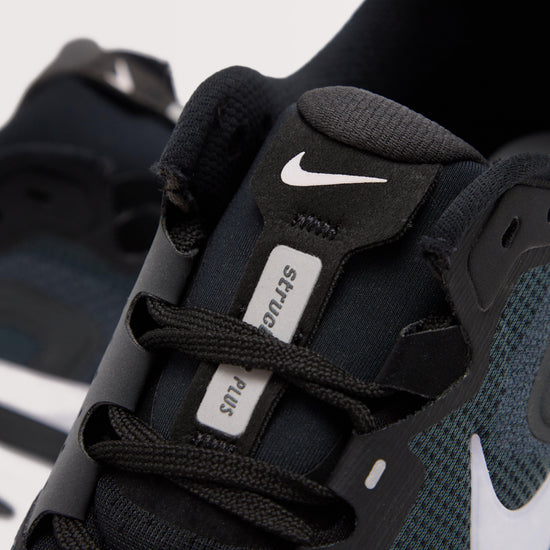 Men’s Structure Plus Road Running Shoes