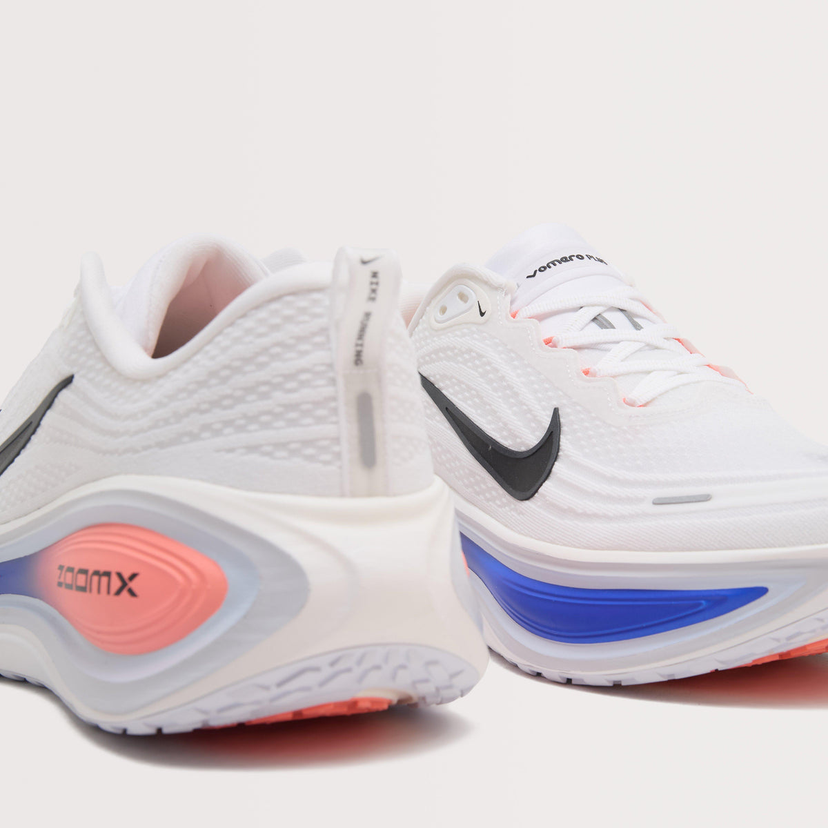 Men’s Vomero Plus Running Shoes