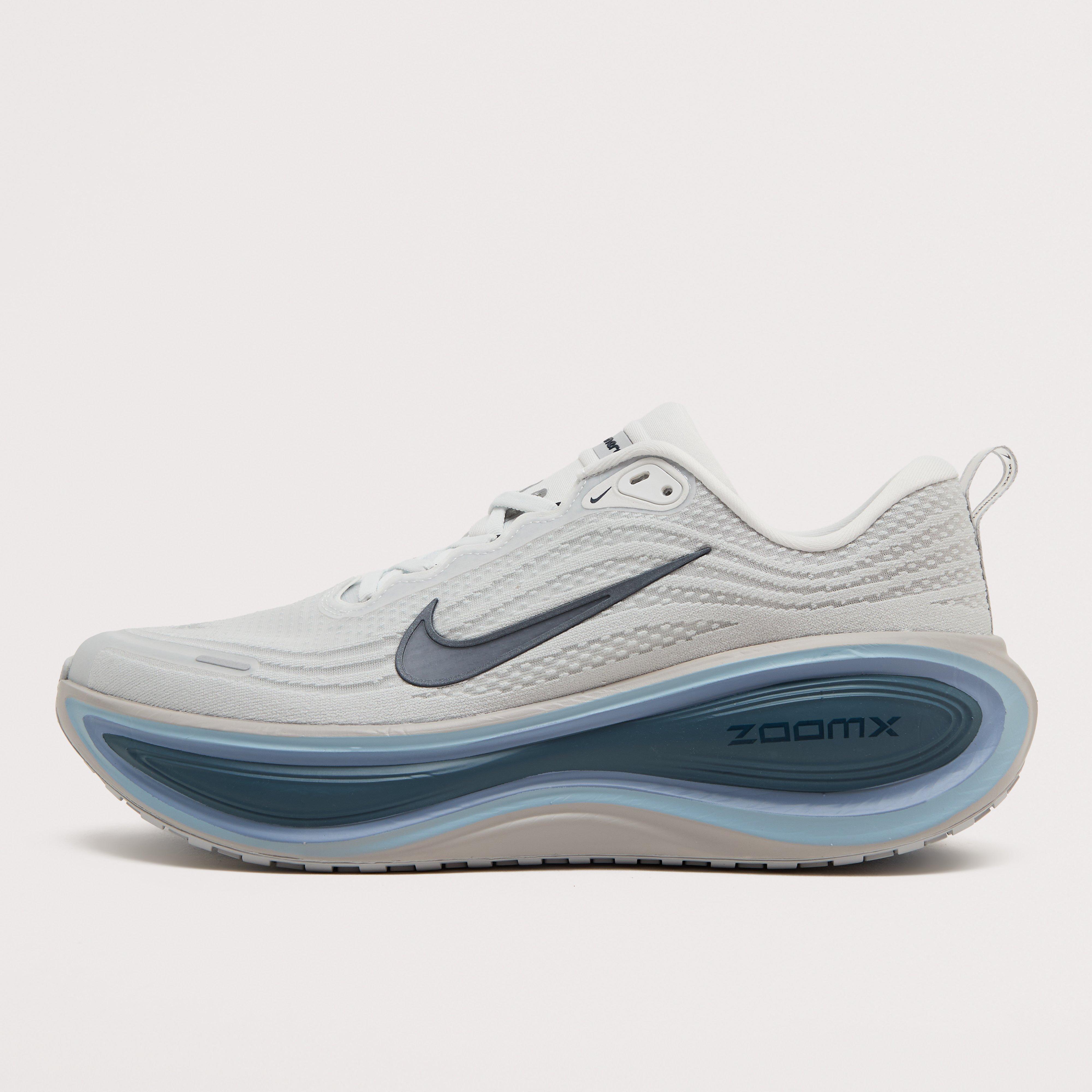 Men’s Vomero Plus Running Shoes